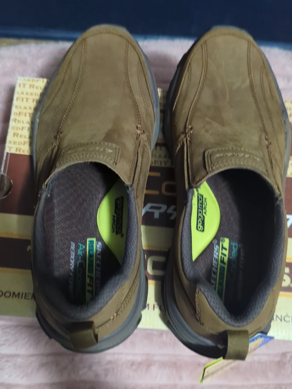 Skechers relaxed fit